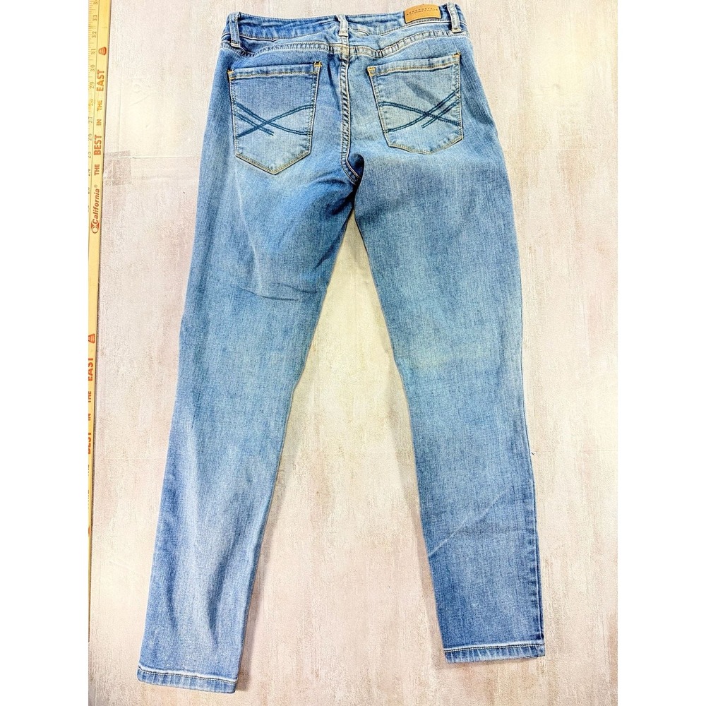 Aéropostale Light Wash Denim Jeggings Size 2 Short - Picture 2 of 6